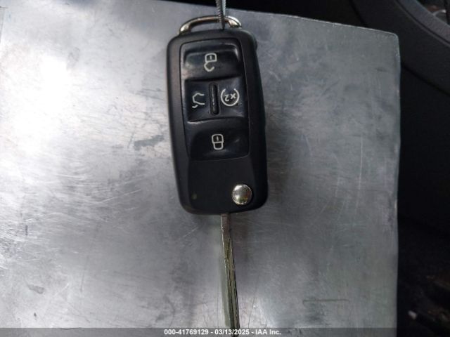 1VWCN7A34EC091762 Volkswagen Passat 2.0l Tdi Sel Premium