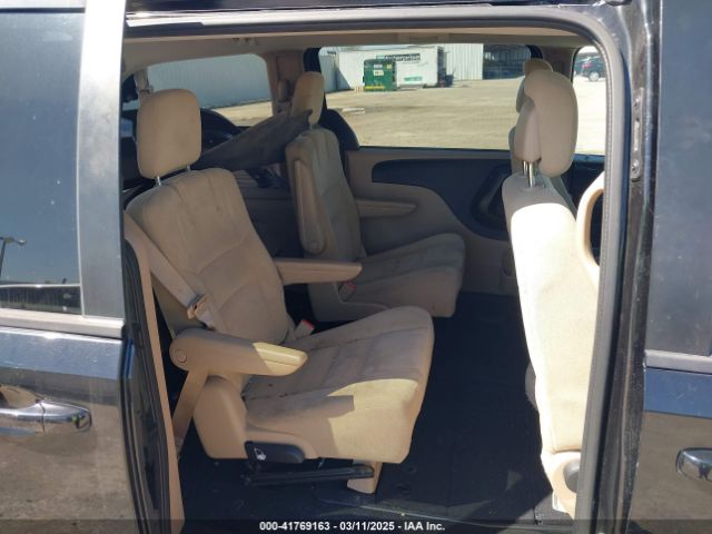 2C4RDGCG0GR387856 Dodge Grand Caravan Sxt