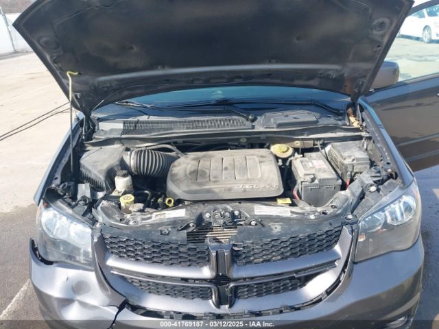 2C4RDGEG0HR806965 Dodge Grand Caravan Gt