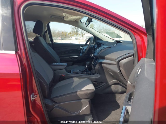 Ford ESCAPE SE 2017 1FMCU9GD2HUB58323 Image 5