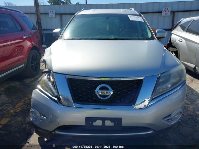 5N1AR2MN1FC682255 Nissan Pathfinder S