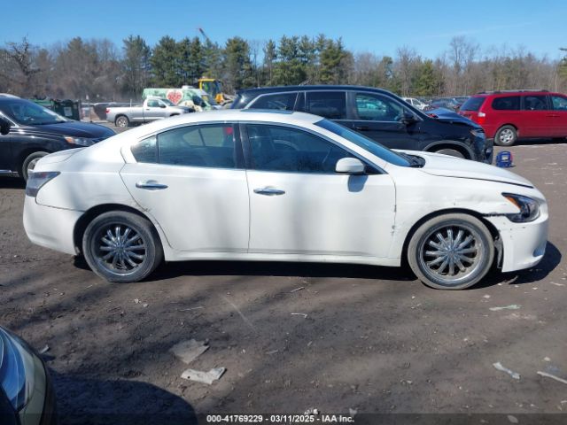 1N4AA5AP4EC440390 Nissan Maxima 3.5 S