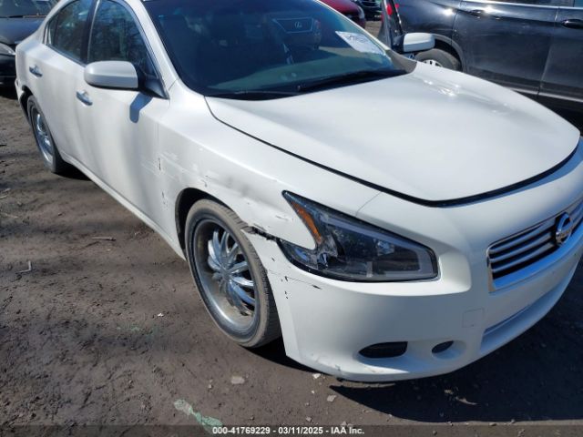 1N4AA5AP4EC440390 Nissan Maxima 3.5 S