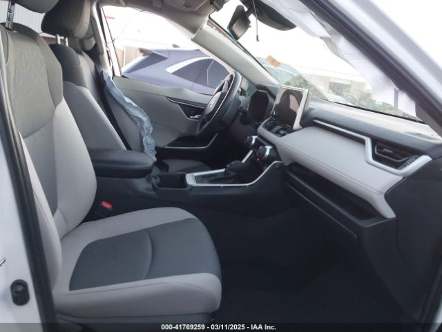 2T3W1RFV6RW356802 Toyota Rav4 Xle