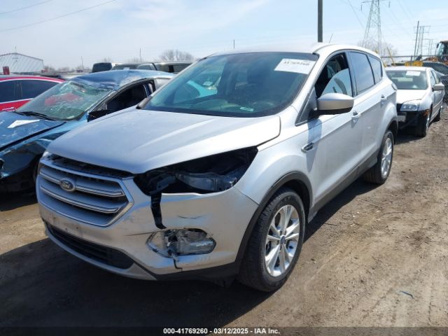 1FMCU9GD9HUC08067 Ford ESCAPE SE