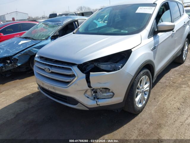 1FMCU9GD9HUC08067 Ford ESCAPE SE