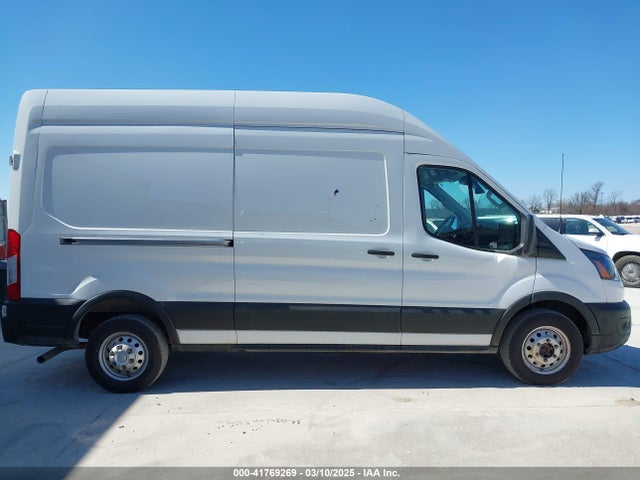 Ford Transit-250 2023 1FTBR2X86PKA51393 Image 13