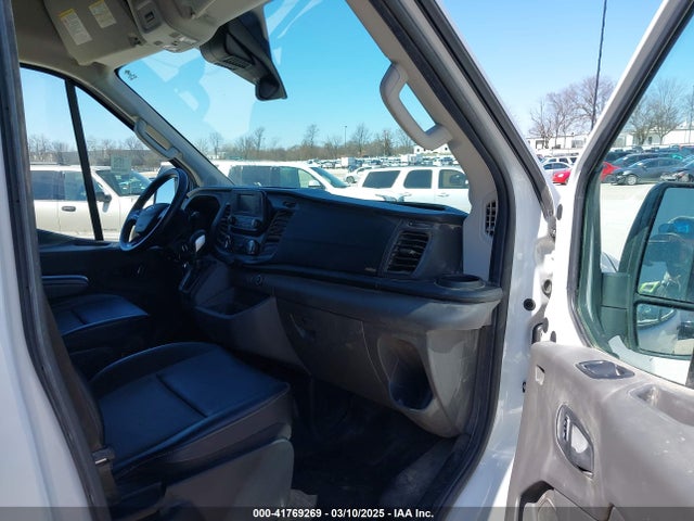 Ford Transit-250 2023 1FTBR2X86PKA51393 Image 5