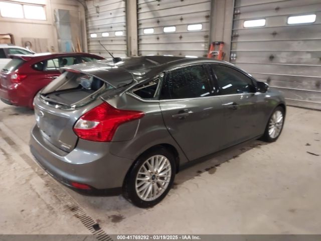 1FADP3N22EL441617 Ford Focus Titanium