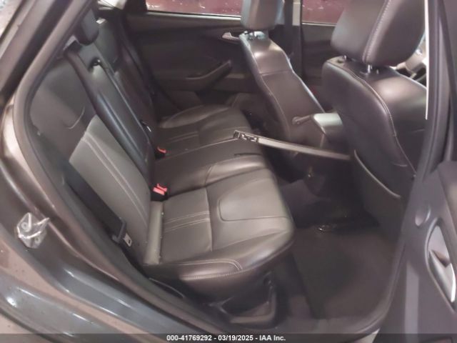 1FADP3N22EL441617 Ford Focus Titanium