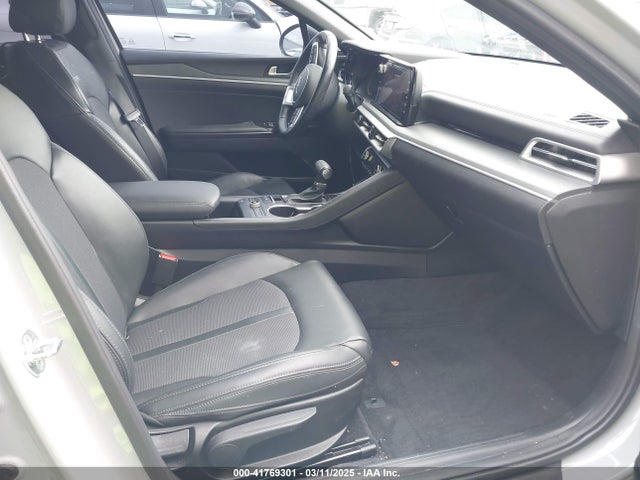 5XXG64J20NG162978 KIA K5 Gt-line