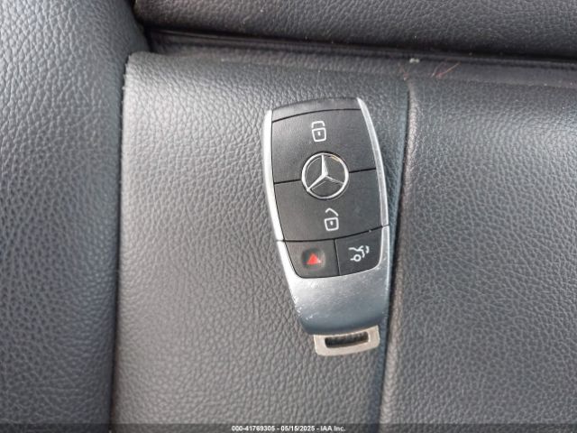 2021 MERCEDES-BENZ GLB 250 W1N4M4HB0MW123599 Photo 10