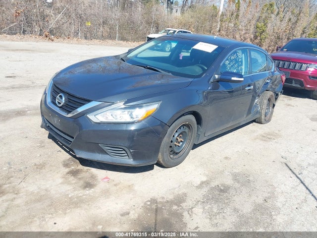 1N4AL3APXJC120564 Nissan Altima 2.5 S