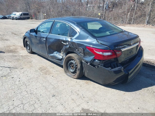 1N4AL3APXJC120564 Nissan Altima 2.5 S
