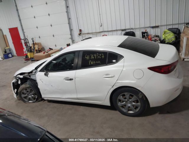 JM1BM1T70G1326073 Mazda Mazda3 I Sport