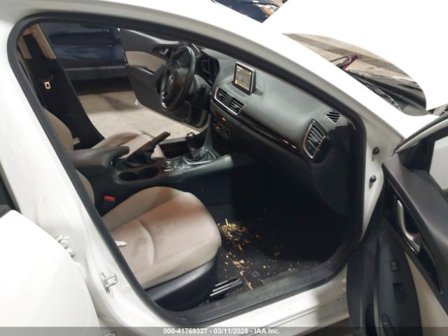 JM1BM1T70G1326073 Mazda Mazda3 I Sport