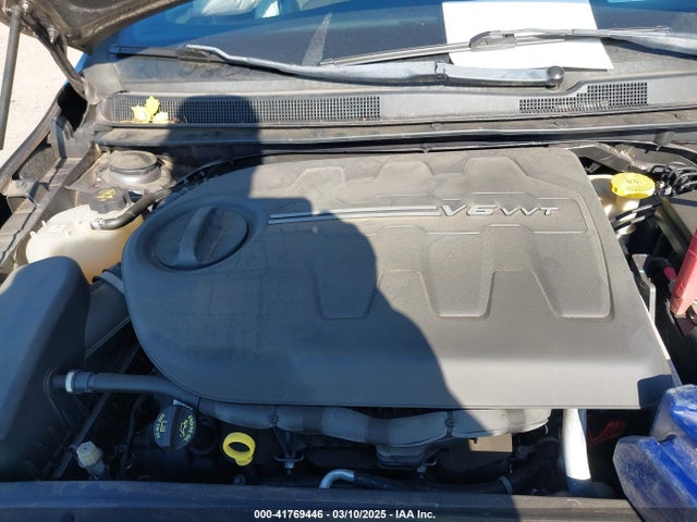 Chrysler 200 S 2015 1C3CCCDG6FN727592 Image 10