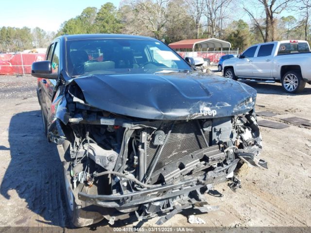 1C4RJFAG9HC834538 Jeep Grand Cherokee Laredo 4x4