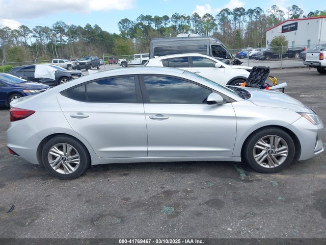 Hyundai ELANTRA SEL 2019 5NPD84LF8KH459011 Image 13