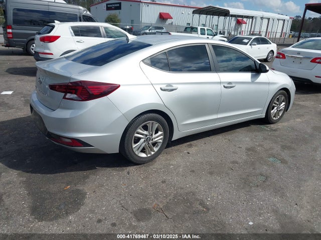 Hyundai ELANTRA SEL 2019 5NPD84LF8KH459011 Image 4