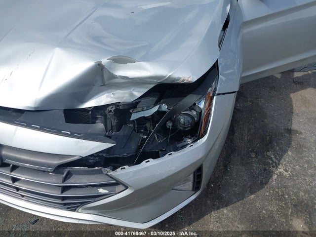 Hyundai ELANTRA SEL 2019 5NPD84LF8KH459011 Image 6
