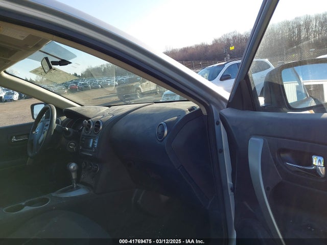 JN8AS5MVXFW261910 Nissan Rogue Select S