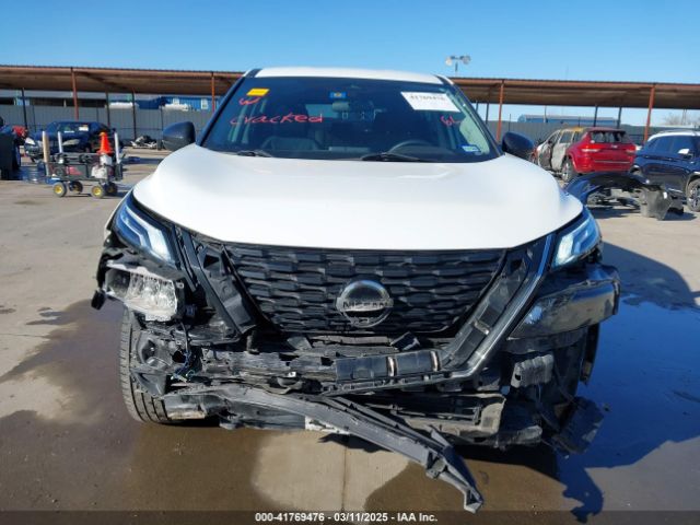 5N1AT3AA5MC828775 Nissan Rogue S Fwd