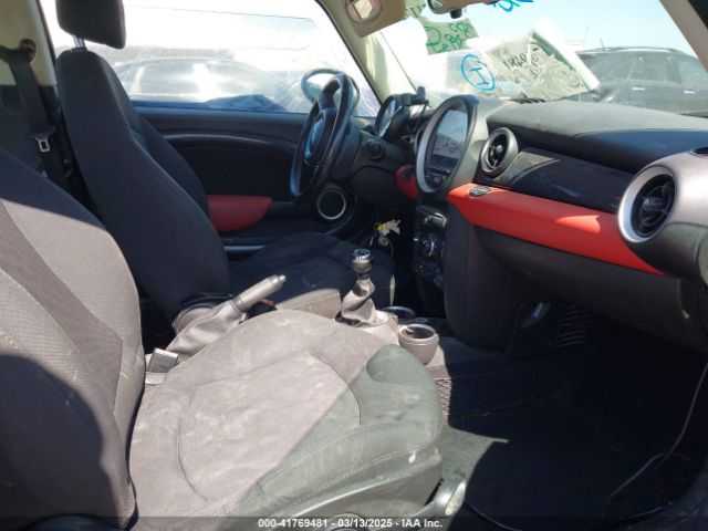 2012 MINI COOPER S WMWSV3C58CTY26176 Photo 4
