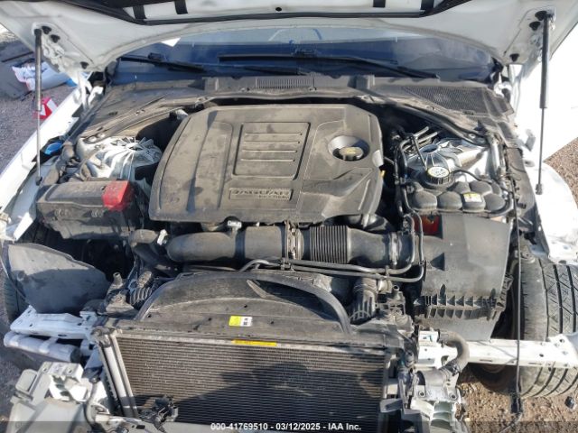 2020 JAGUAR XF SAJBD4FX5LCY83283 Photo 9