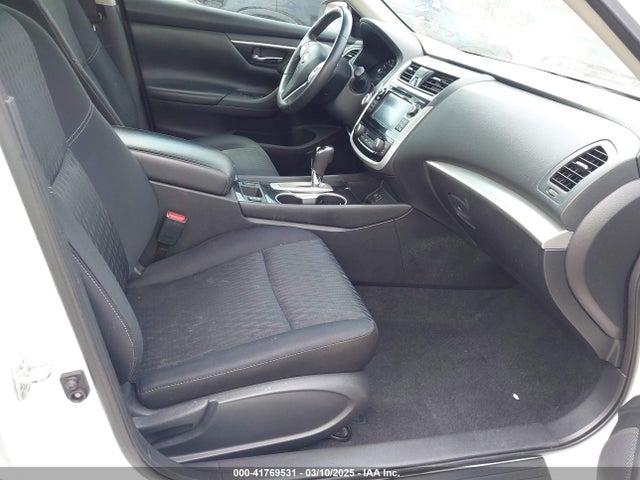 1N4AL3AP3JC233398 Nissan Altima 2.5 Sv