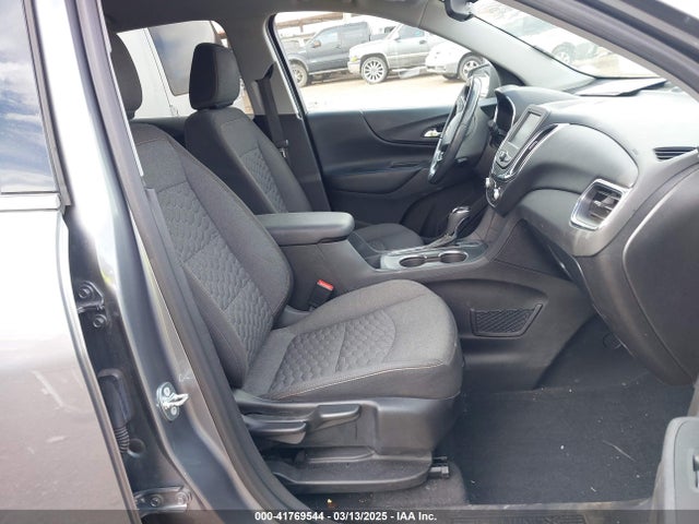 3GNAXSEV0JL115340 Chevrolet EQUINOX LT