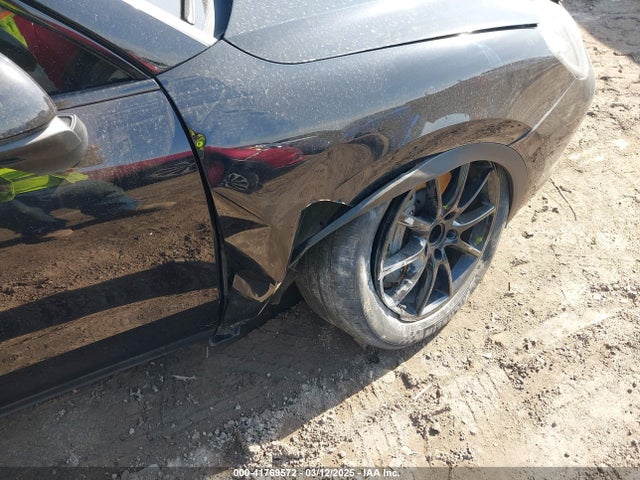 WP1AB2AYXKDA61574 Porsche CAYENNE S