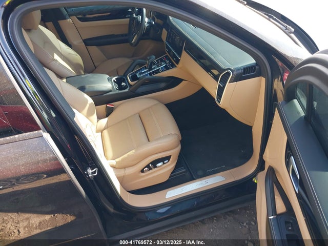WP1AB2AYXKDA61574 Porsche CAYENNE S