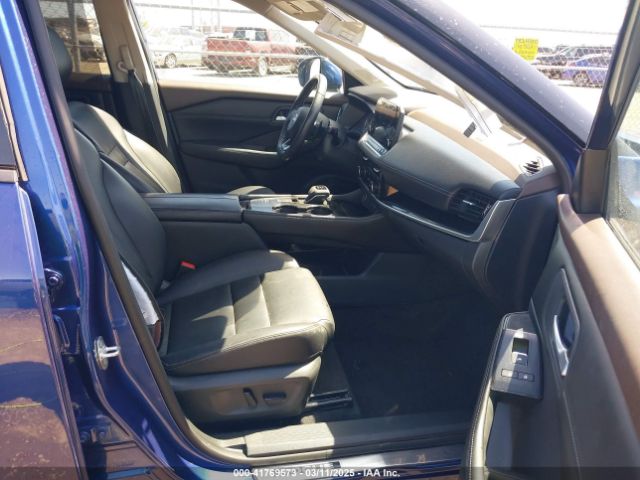 5N1BT3CA7PC746388 Nissan Rogue Sl Fwd