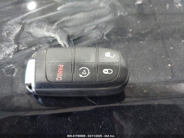 3C4PDCEG7JT369954 Dodge JOURNEY GT