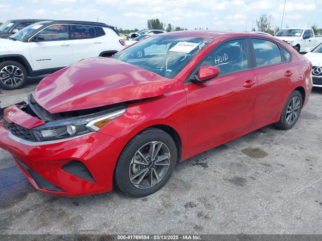 KIA Forte Lxs 2024 3KPF24AD2RE695910 Image 2