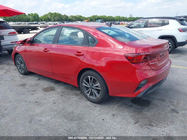 KIA Forte Lxs 2024 3KPF24AD2RE695910 Image 3