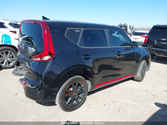 KNDJ63AU9L7026162 KIA Soul Gt-line
