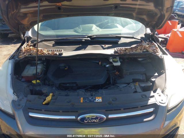 1FMCU0GX4EUA35320 Ford ESCAPE SE