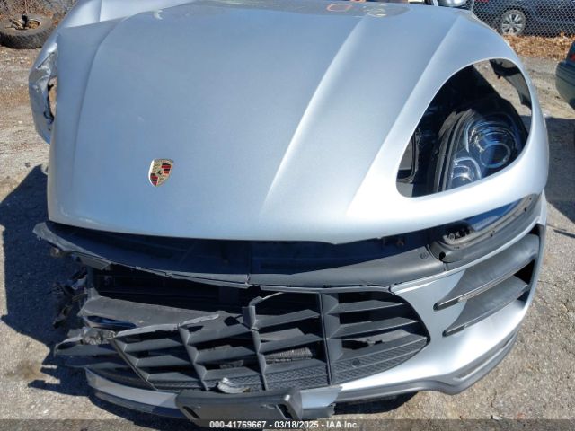 WP1AF2A59JLB71191 Porsche Macan Turbo