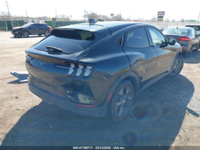2021 FORD MUSTANG MACH-E 3FMTK1SS8MMA34830 Photo 3