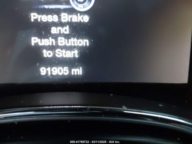 1C4RJEAGXKC826742 Jeep Grand Cherokee Laredo E 4x2