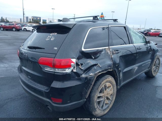 1C4RJEAGXKC826742 Jeep Grand Cherokee Laredo E 4x2