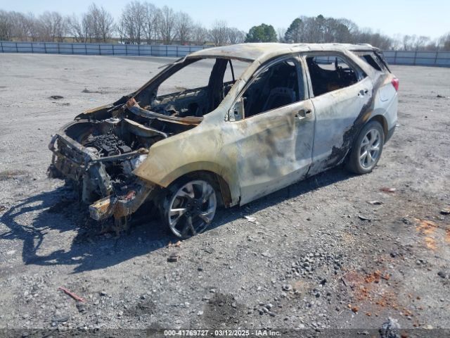 2GNAXKEX2J6220032 Chevrolet EQUINOX LT