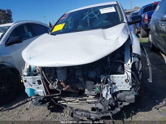 Honda CR-V LX 2019 2HKRW5H39KH416376 Image 13