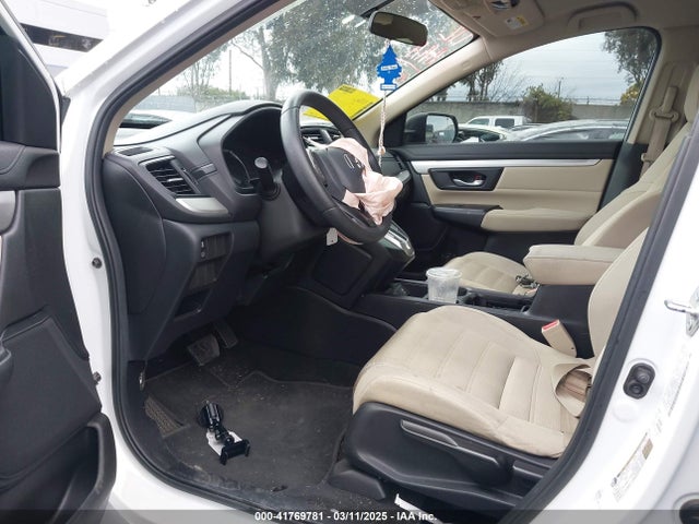 Honda CR-V LX 2019 2HKRW5H39KH416376 Image 19