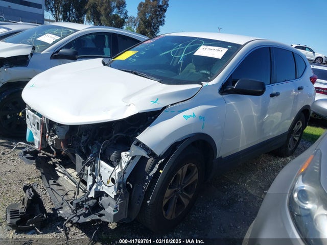 Honda CR-V LX 2019 2HKRW5H39KH416376 Image 2