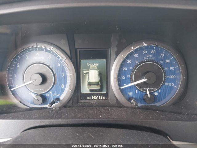5TDYZ3DC2HS793132 Toyota Sienna Xle Premium 8 Passenger