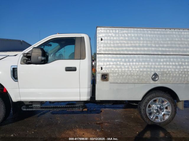 1FTBF2B68HED91160 Ford F-250 Xl
