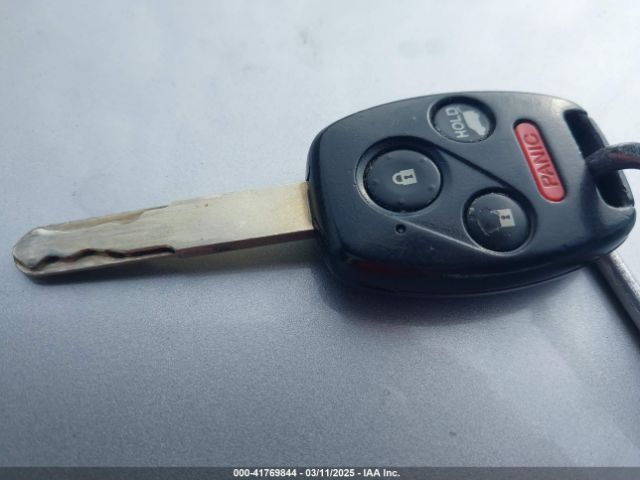 5FNYF3H53FB011443 Honda Pilot Ex-l
